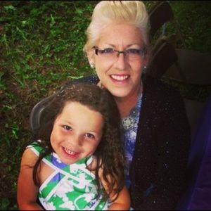 Meet your Posher, Cindy